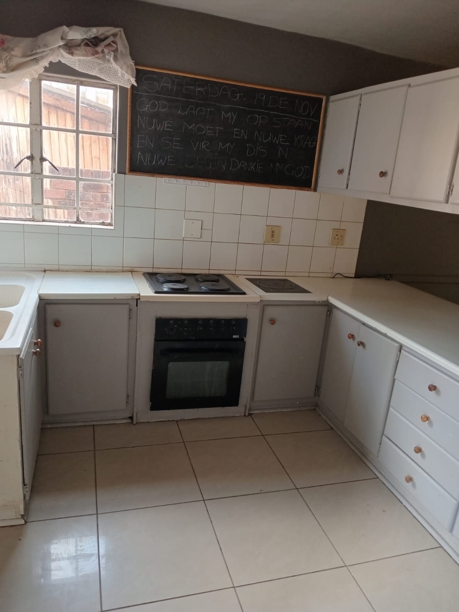 2 Bedroom Property for Sale in Ehrlich Park Free State